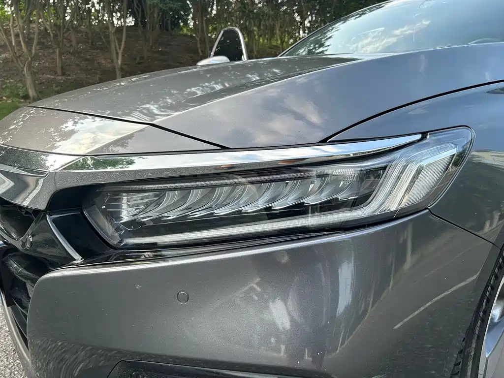 Honda Accord — миниатюра 17