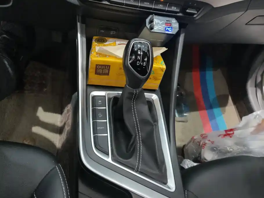 Geely Vision X3 — миниатюра 16