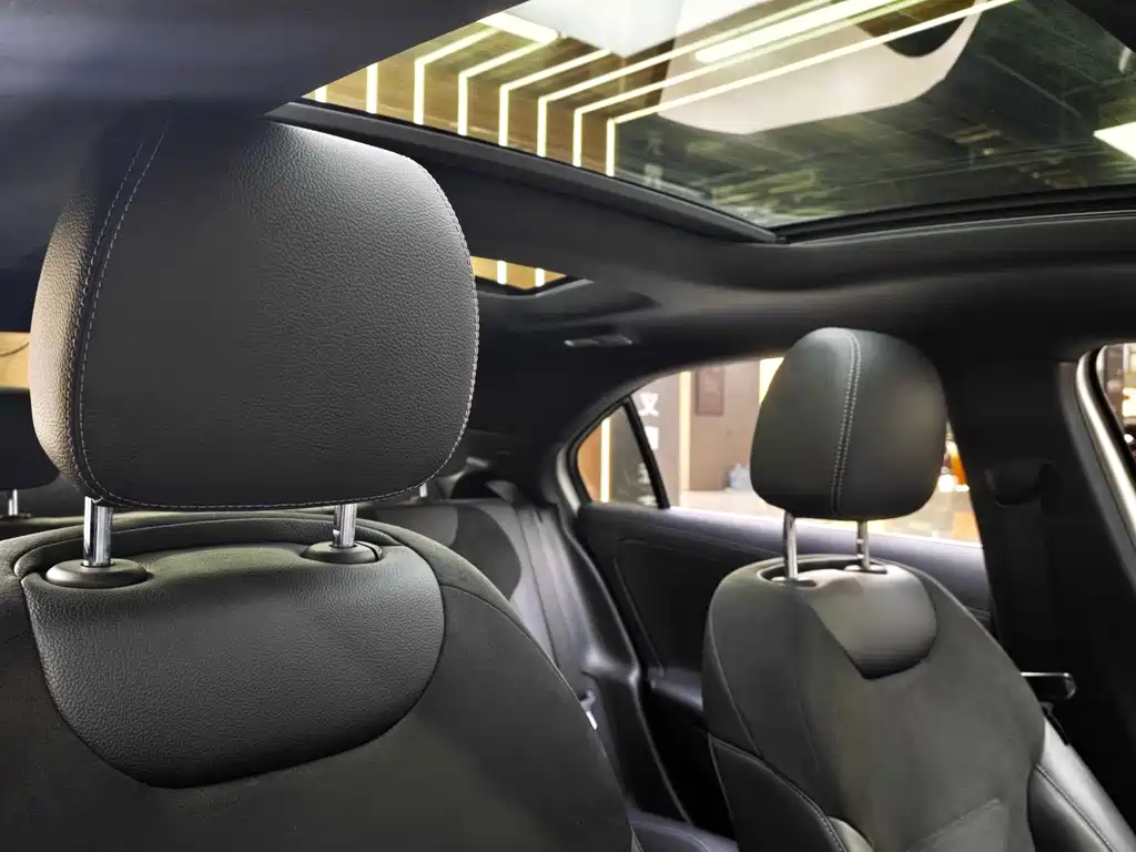 Mercedes-Benz A-Class — миниатюра 15