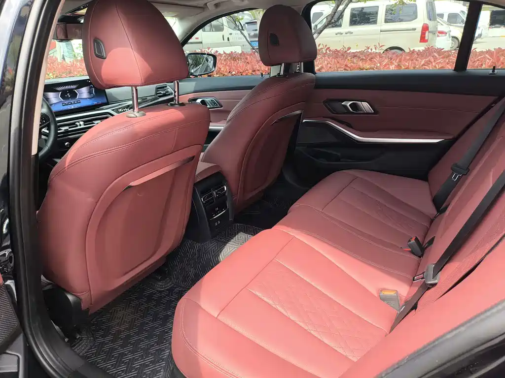 BMW 3 Series — миниатюра 16