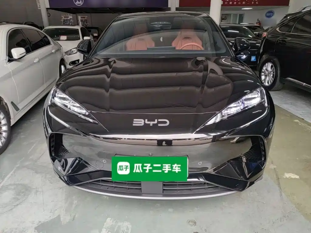 BYD 07 EV 2025 610