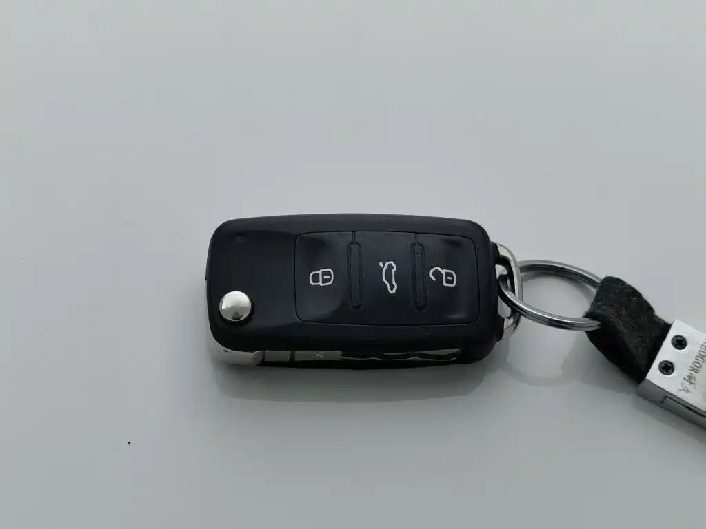 Volkswagen Jetta — миниатюра 19