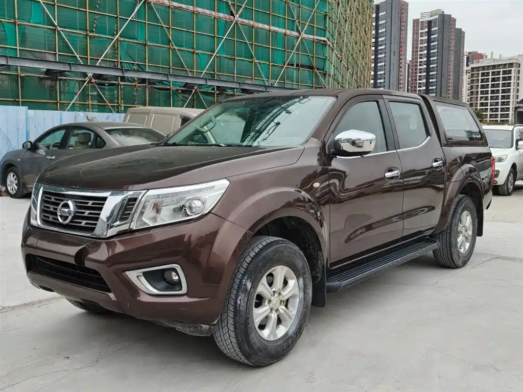NISSAN NAVARRA