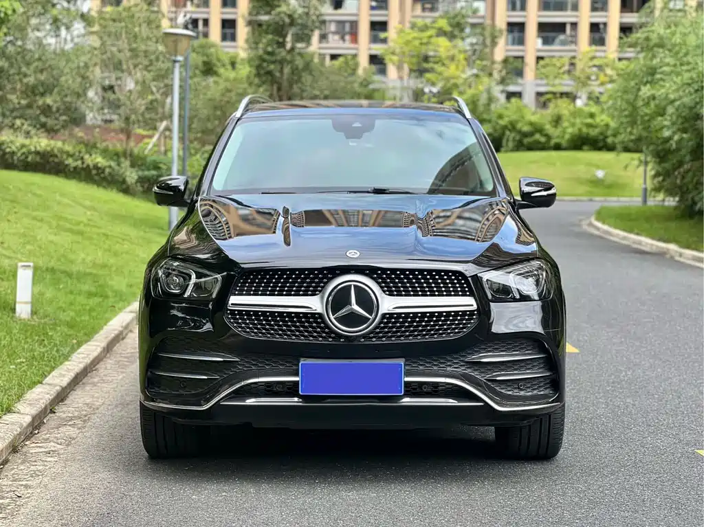 Mercedes-Benz GLE (Import) — миниатюра 2