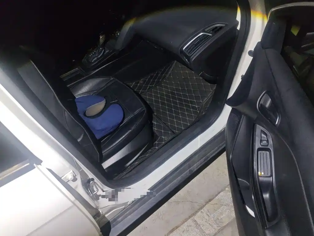 Ford Focus — миниатюра 19