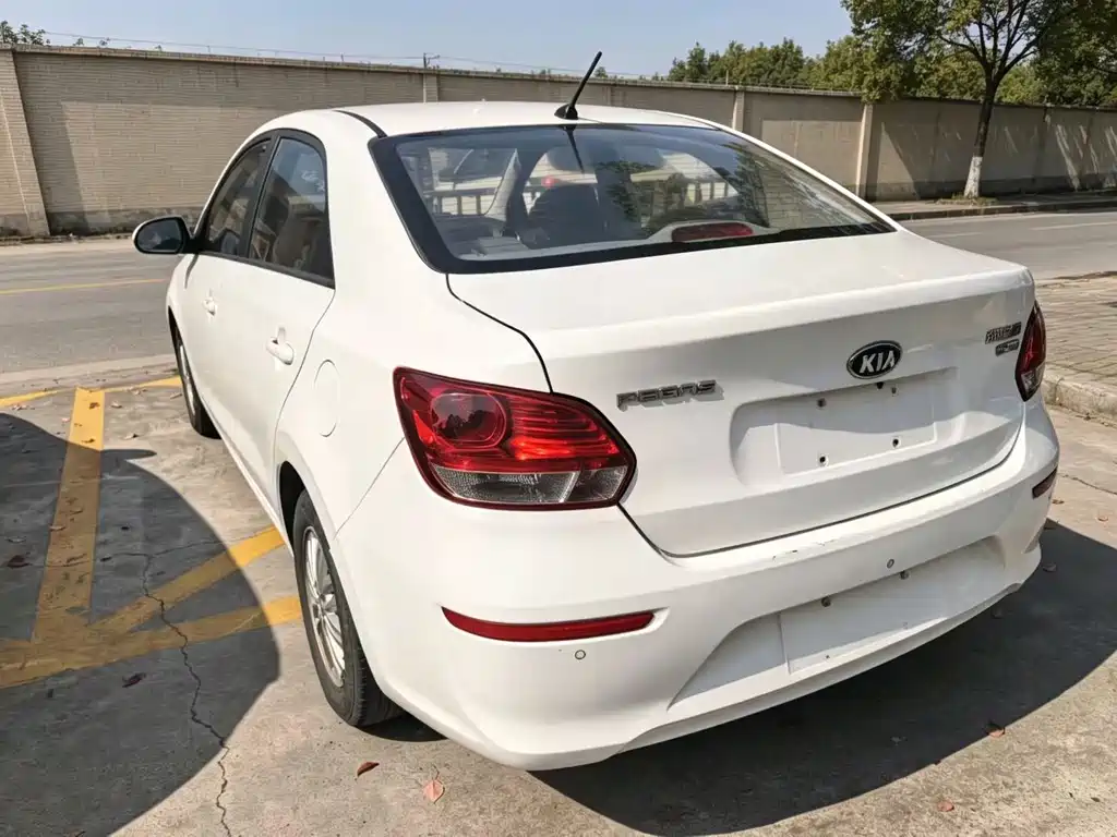 Kia Huanchi — миниатюра 4