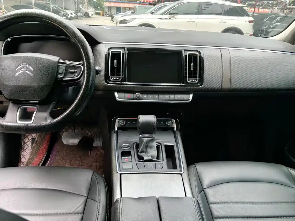 Citroen C6 — миниатюра 5