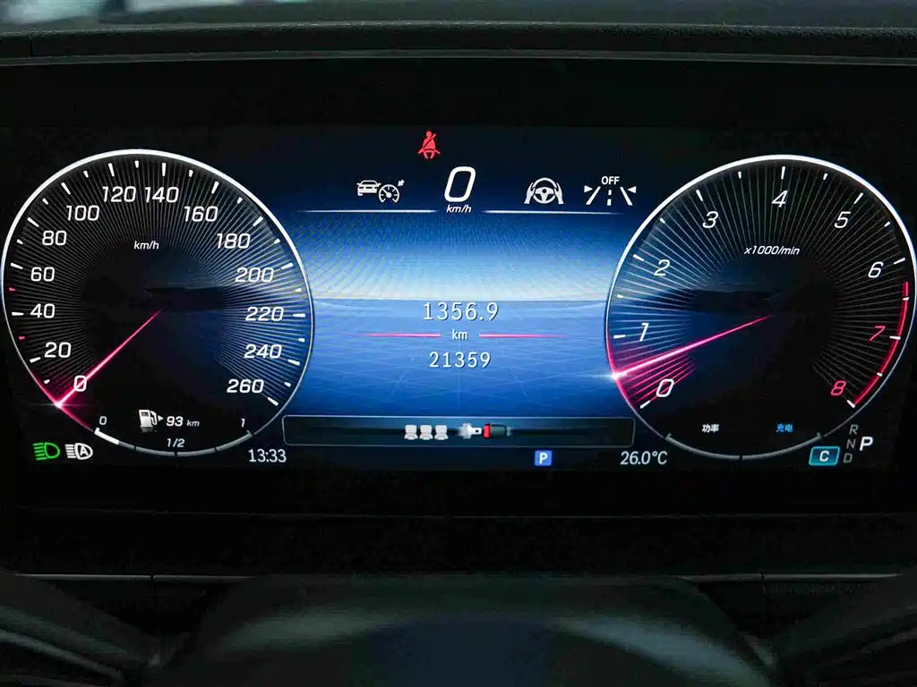 Mercedes-Benz GLE (Import) — миниатюра 7