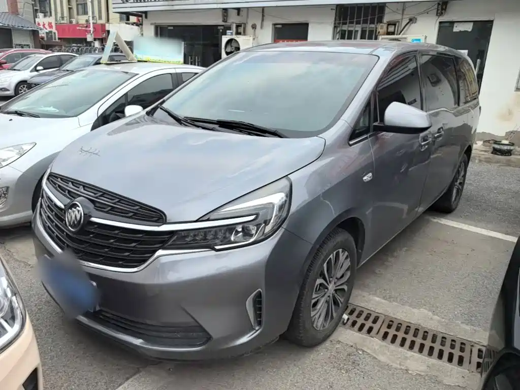 Buick GL8 — миниатюра 2
