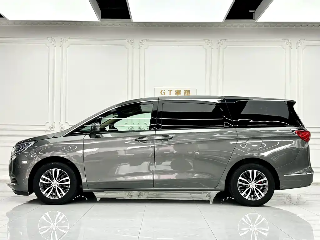 Buick GL8 2017 ES 28T Luxury V