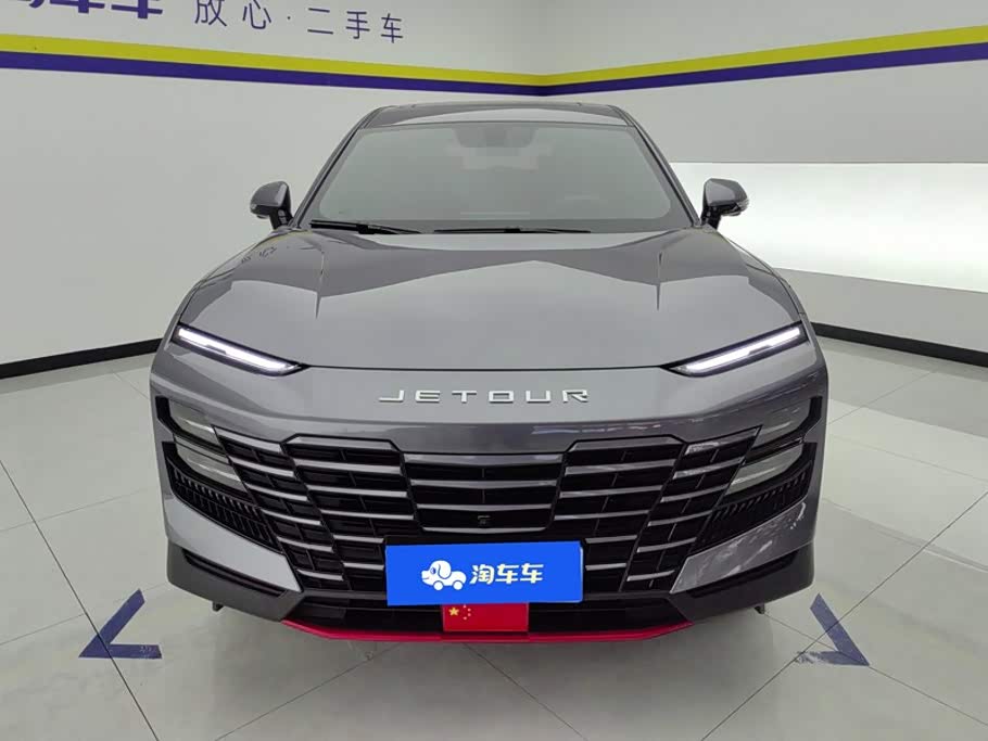 Jetour Jetour Dasheng 1.5 л 2024 г. Серебристо-серый, пробег 34700 км