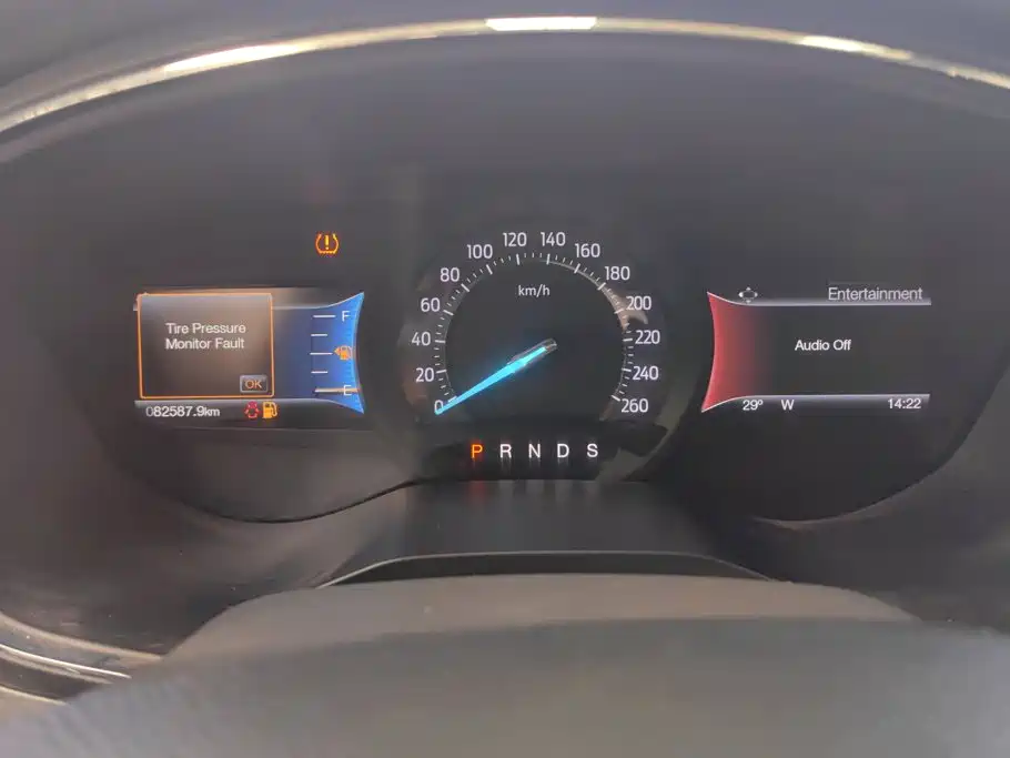 Ford Taurus — миниатюра 14