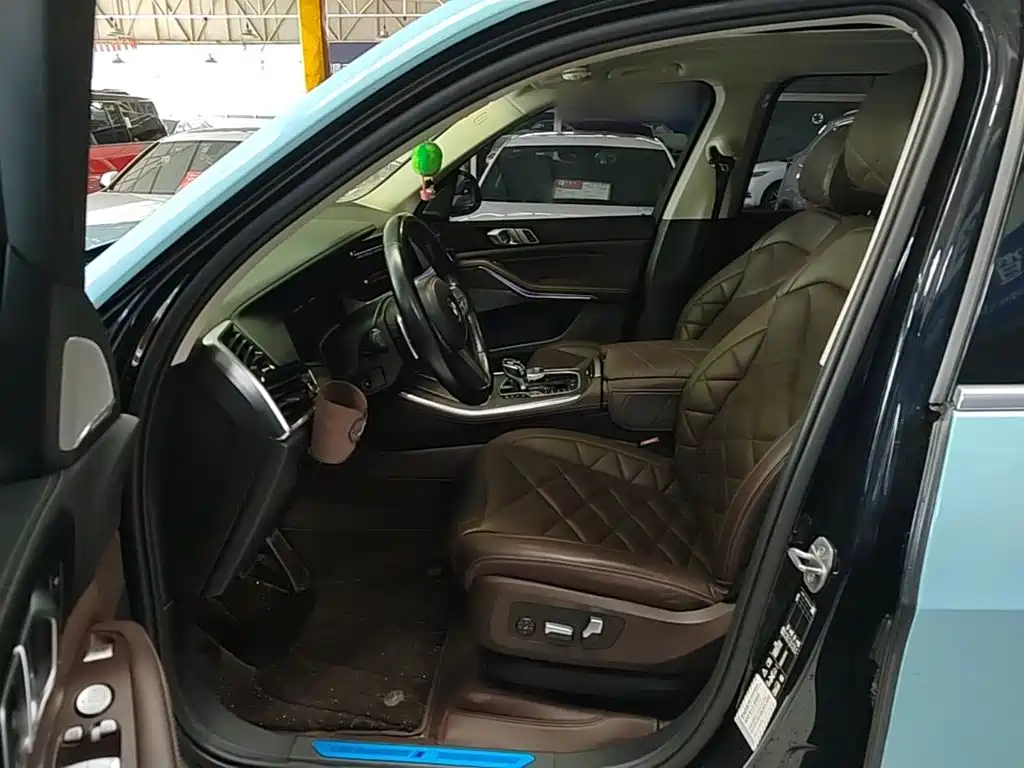 BMW X5 — миниатюра 15