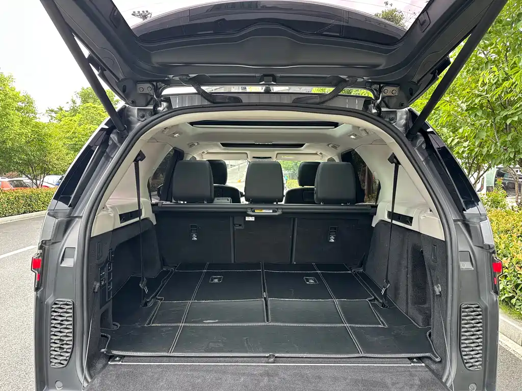 Land Rover Discovery — миниатюра 31