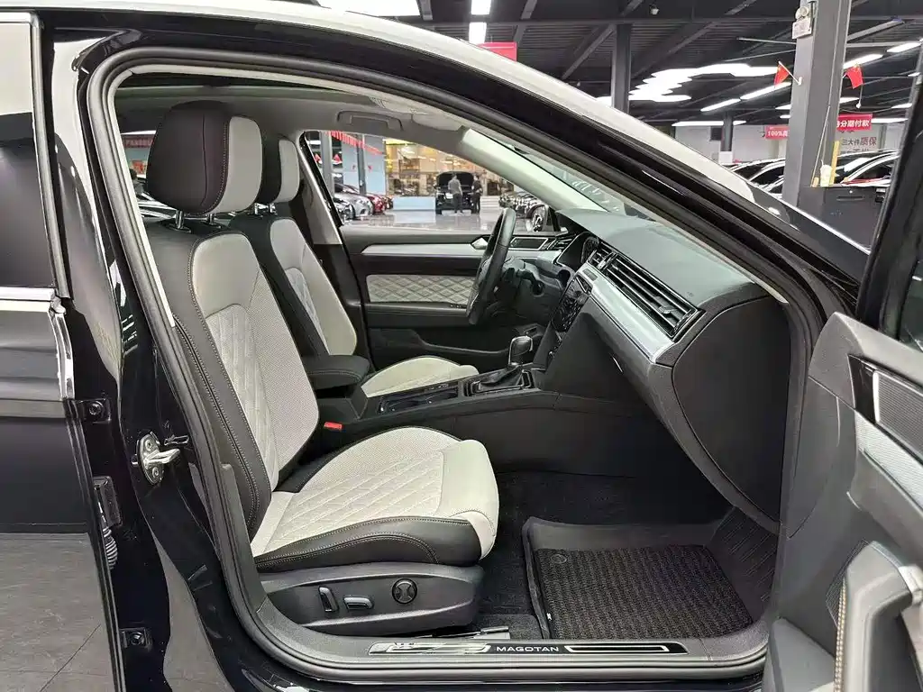 Volkswagen Magotan — миниатюра 4