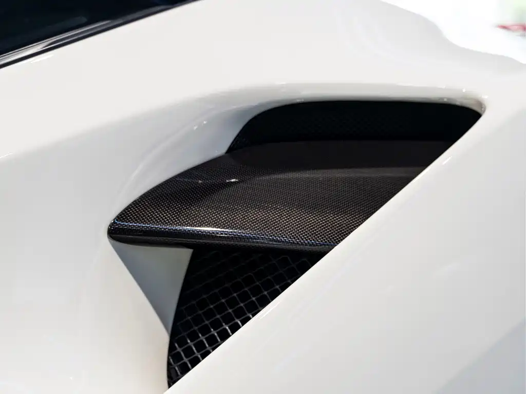 Ferrari 488 — миниатюра 12