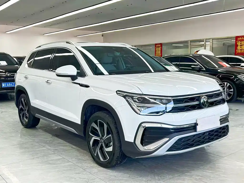 Volkswagen Tharu — миниатюра 3
