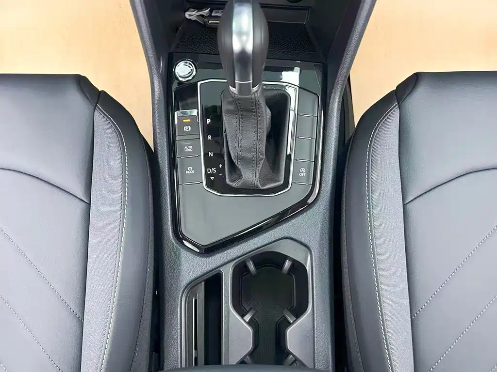 Volkswagen Tharu — миниатюра 18