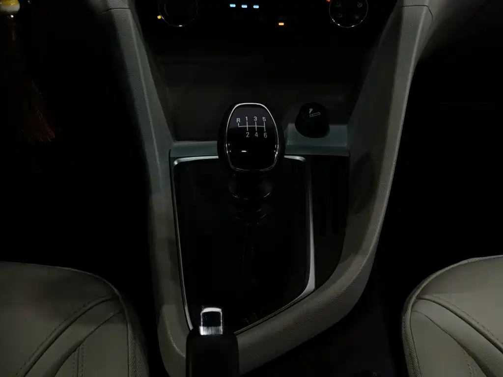 Buick Excelle — миниатюра 13