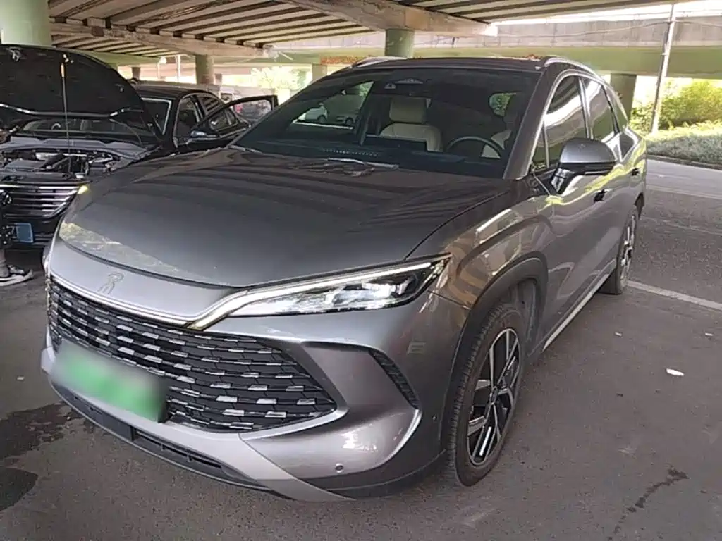 BYD L DM-i — миниатюра 2