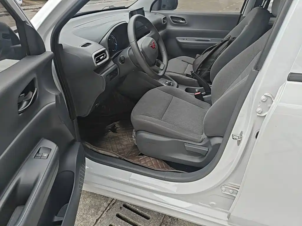 Wuling Hongguang EV — миниатюра 16