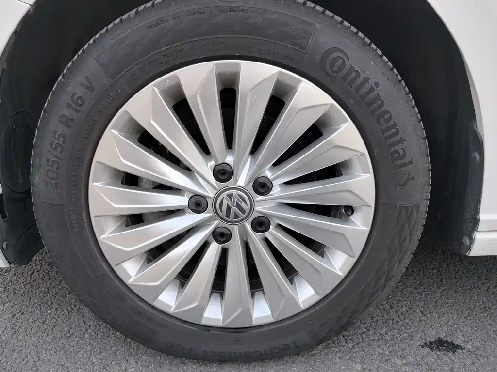 Volkswagen Lavida — миниатюра 20
