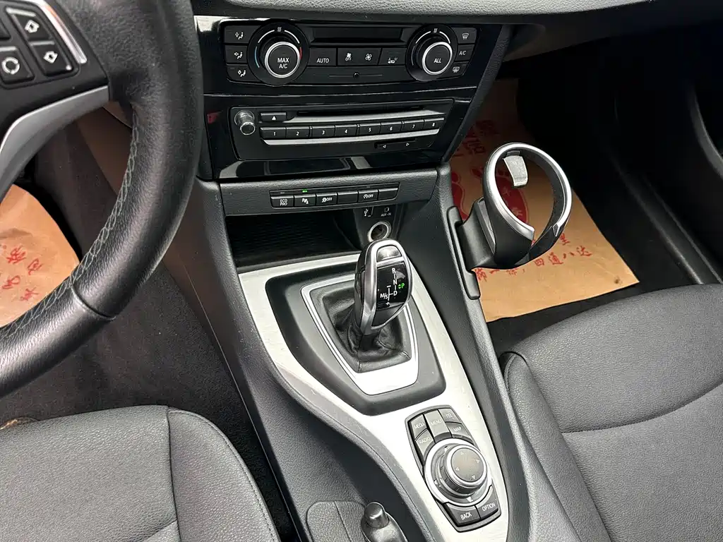 BMW X1 — миниатюра 7