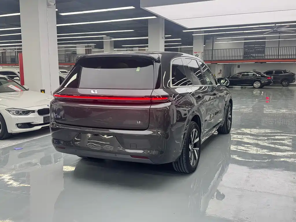 Li Auto Li L8 — миниатюра 17
