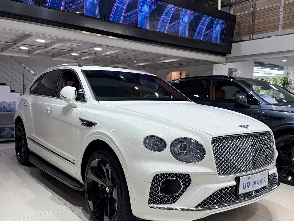 Bentley Bentayga — миниатюра 4