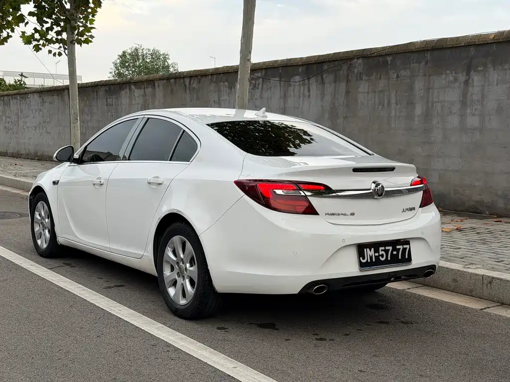 Buick Regal — миниатюра 7