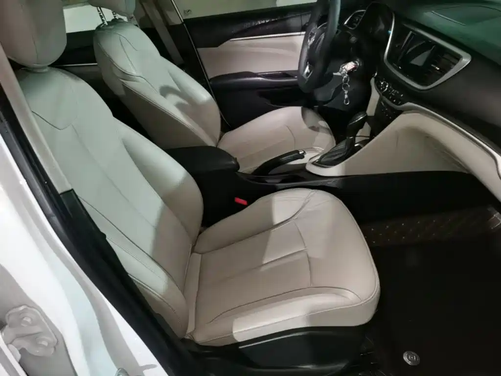 Buick Excelle — миниатюра 25