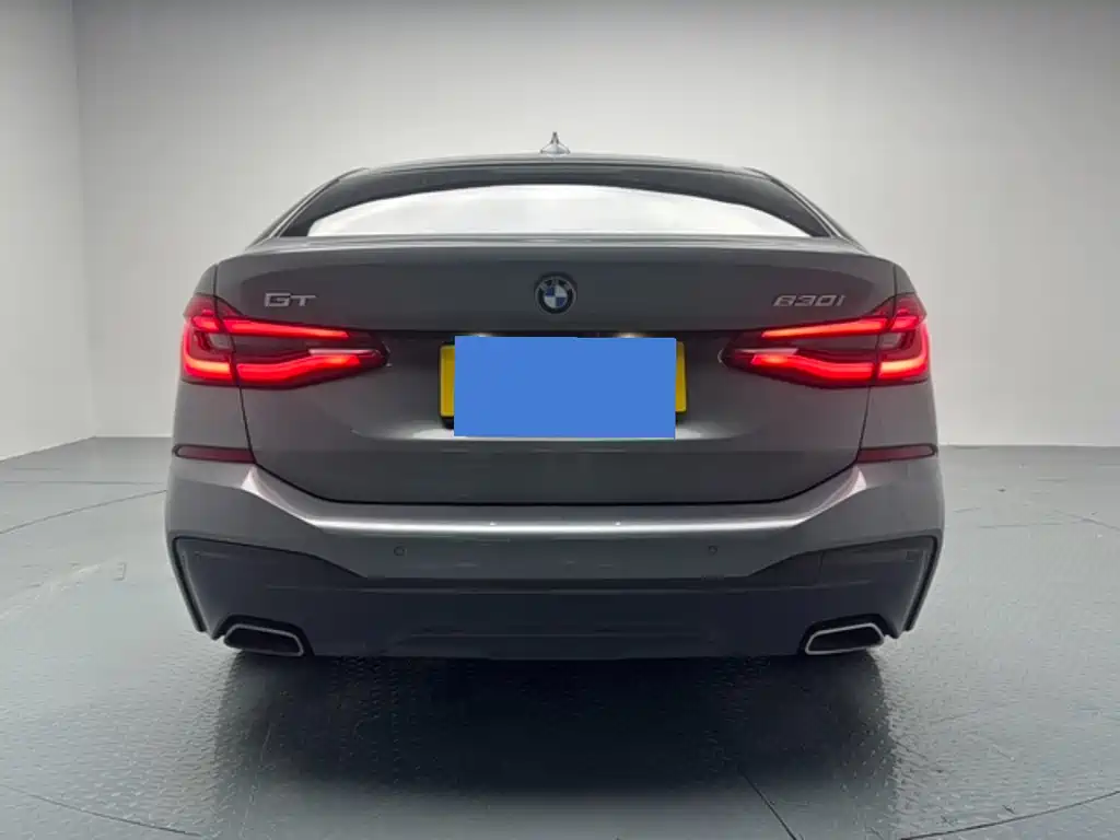 BMW 6 Series GT — миниатюра 6