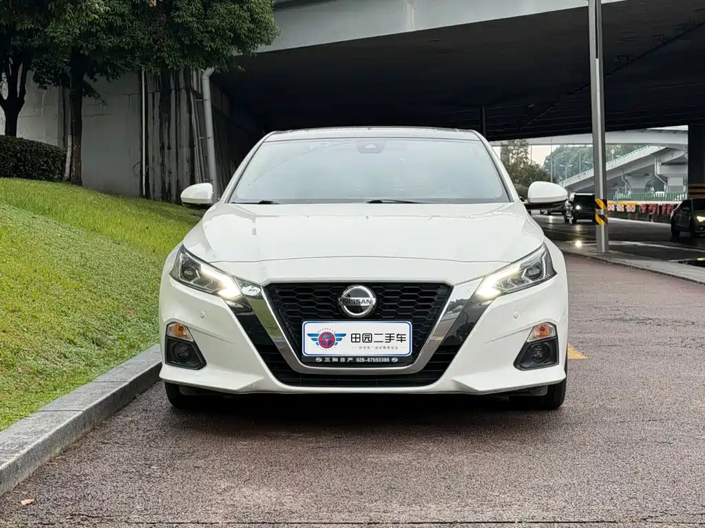 Nissan Teana — миниатюра 2
