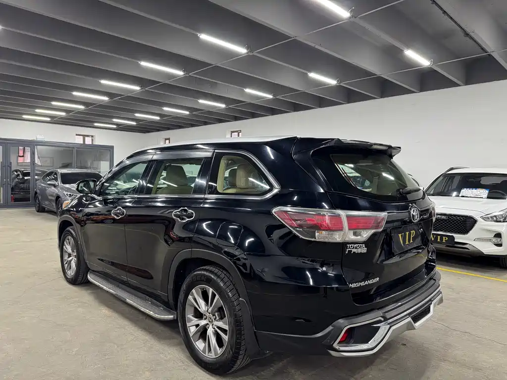 Toyota Highlander — миниатюра 4