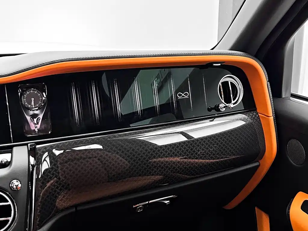 Rolls-Royce Cullinan — миниатюра 22