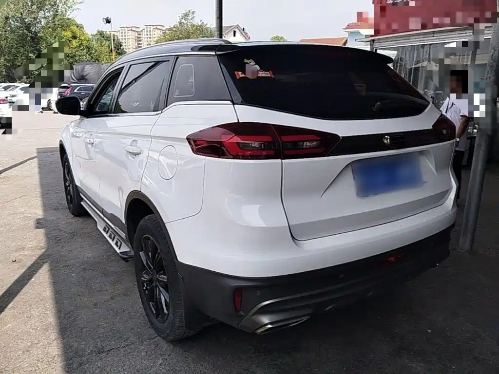 Geely Boyue — миниатюра 5