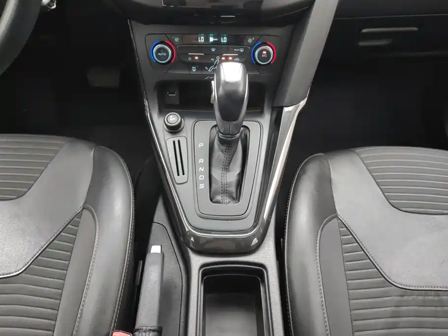 Ford Focus — миниатюра 16