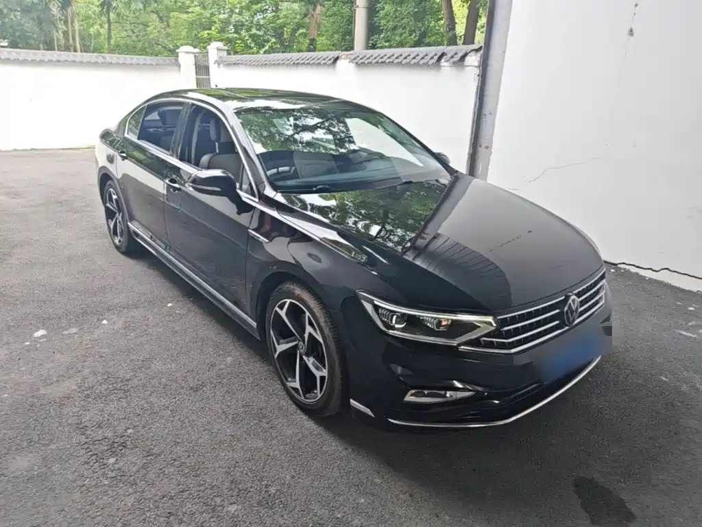 Volkswagen Magotan 2023 200 330TSI DSG Luxury