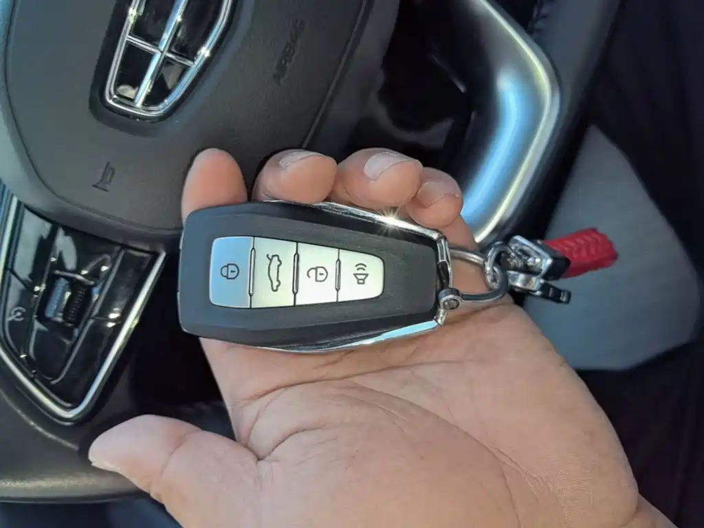 Geely Emgrand — миниатюра 9