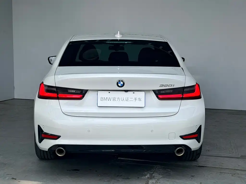 BMW 3 Series — миниатюра 4