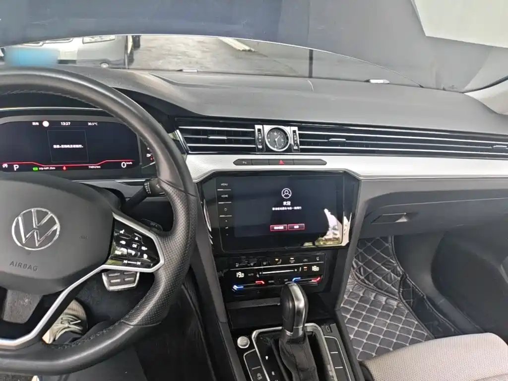 Volkswagen Magotan 2023 200 330TSI DSG Luxury