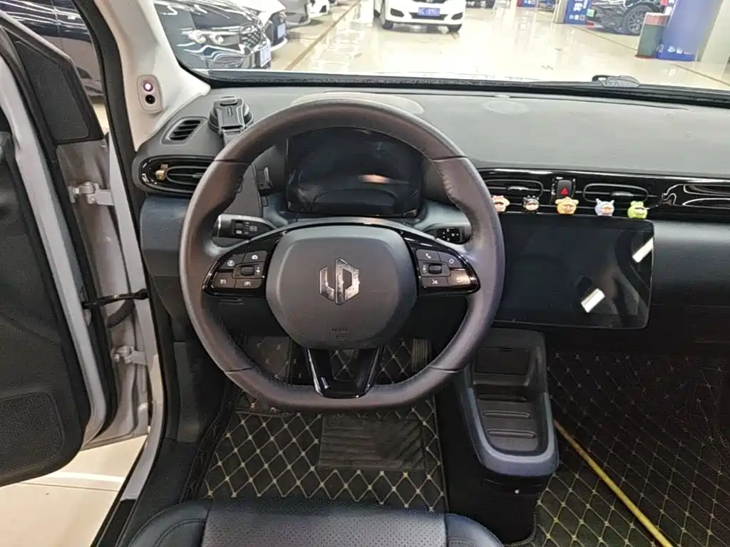 Leapmotor Leapmotor T03 — миниатюра 11