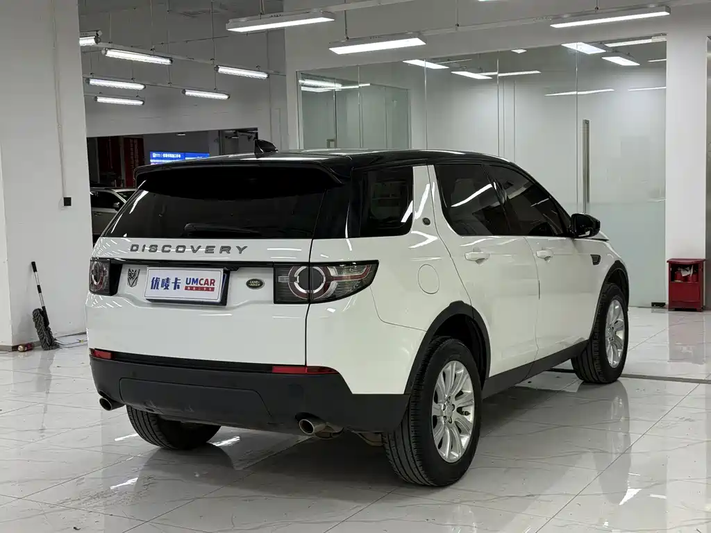 Land Rover Discovery Sport — миниатюра 6