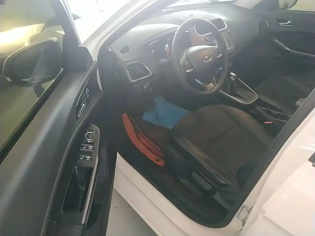 Ford Escort — миниатюра 16