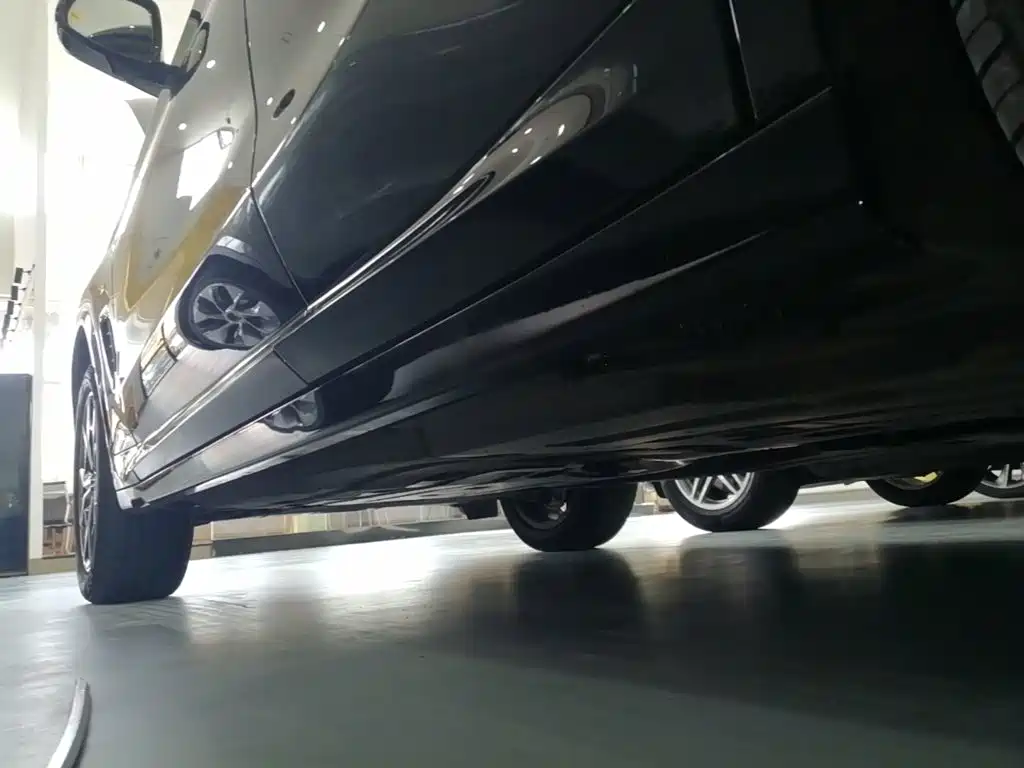 BMW X4 — миниатюра 22