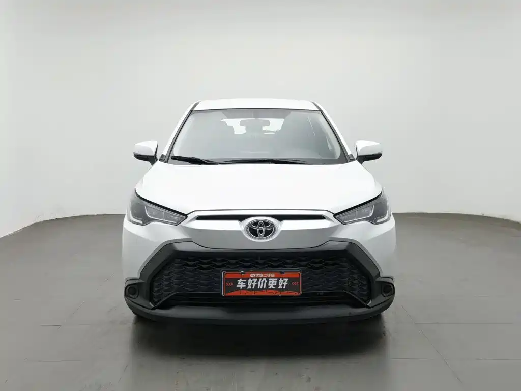 Toyota Frontlander — миниатюра 3