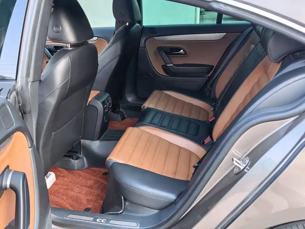 Volkswagen FAW - Passat CC CC 2013 2.0TSI Luxury