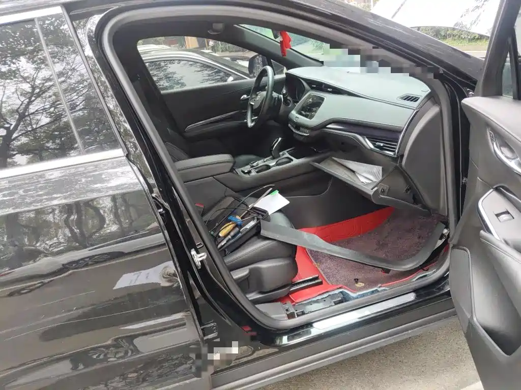 Cadillac XT4 — миниатюра 19