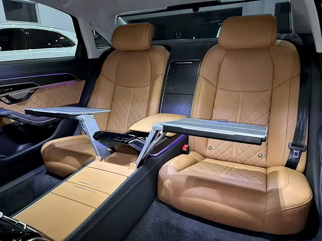 Audi A8 — миниатюра 9