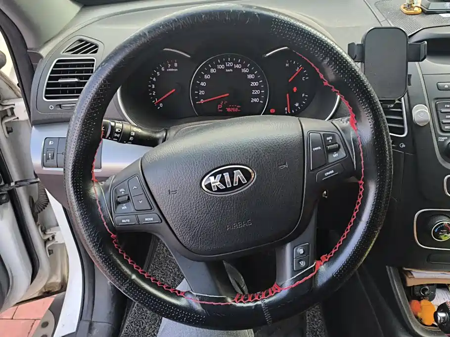 Kia Sorento — миниатюра 15